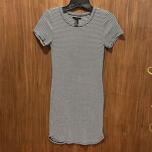 Forever 21 Short Sleeve T-Shirt Dress